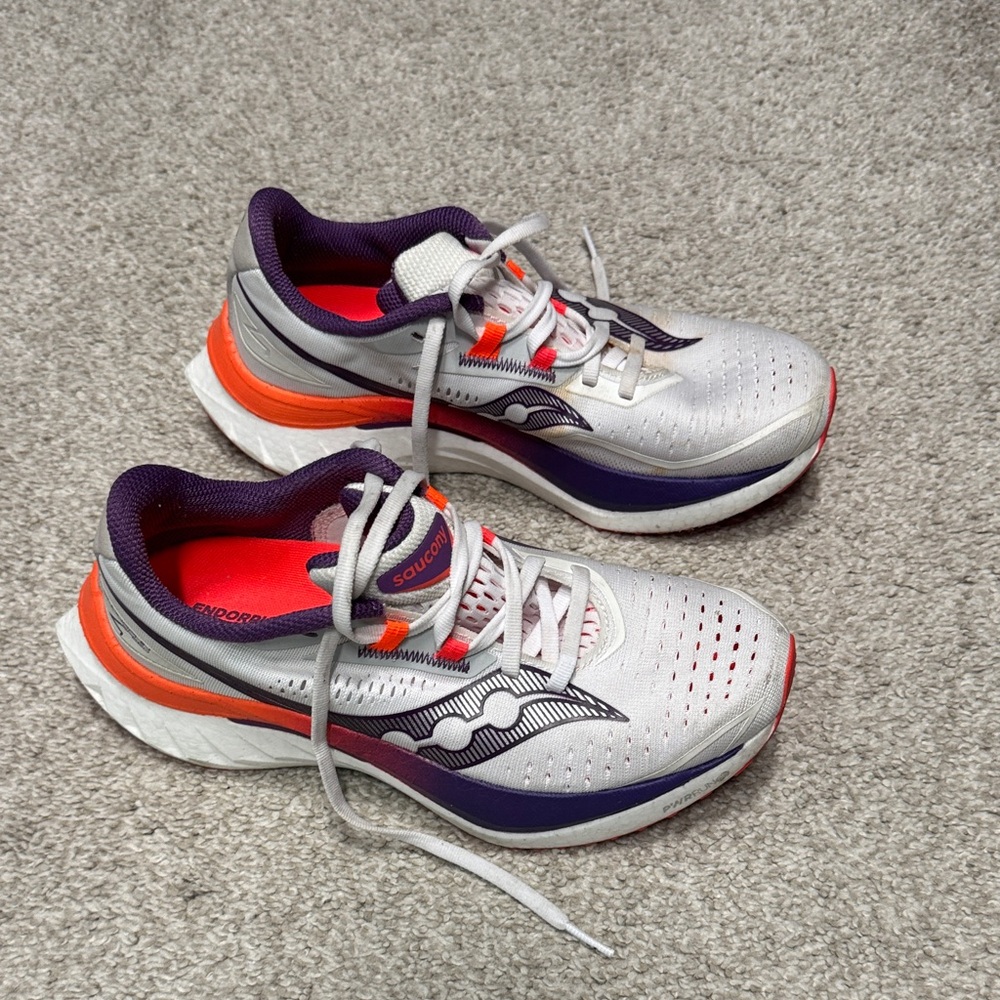 Saucony White and Purple Athletic Shoes